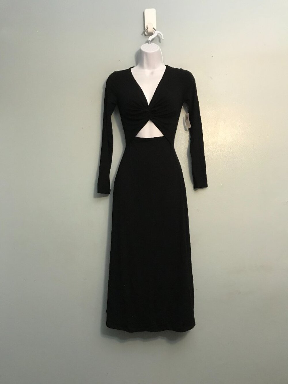 Old Navy Black Twist-Front Cutout Long Sleeve Midi Dress - Size XS (NWT)